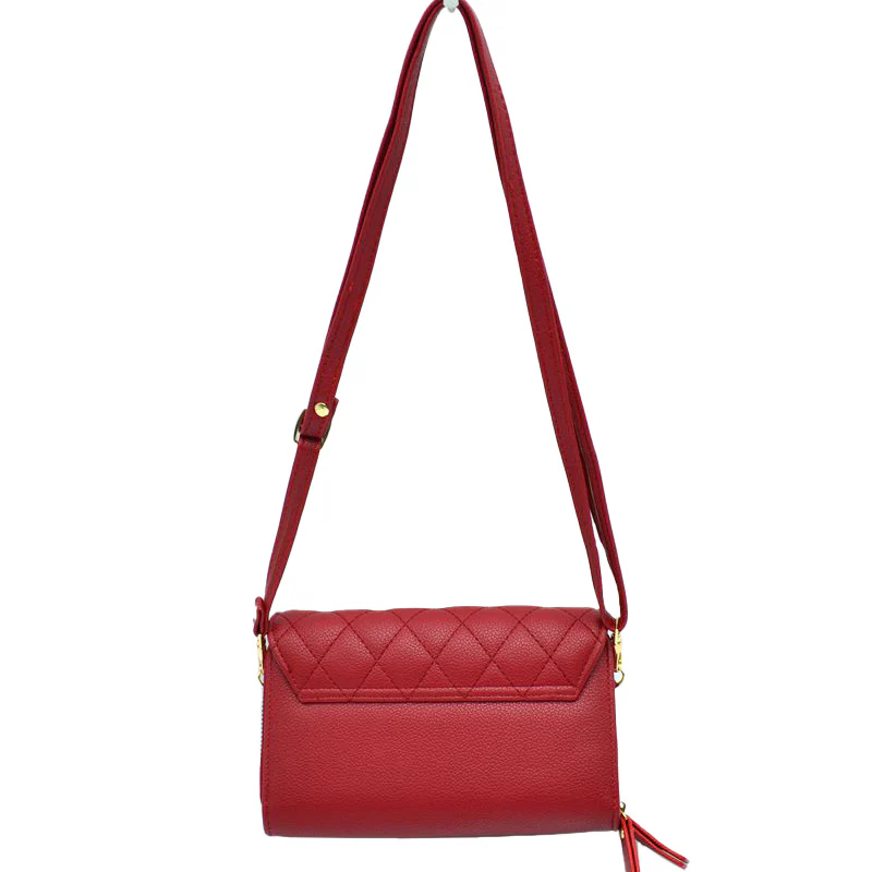 Elegant Quilted Crossbody Bag