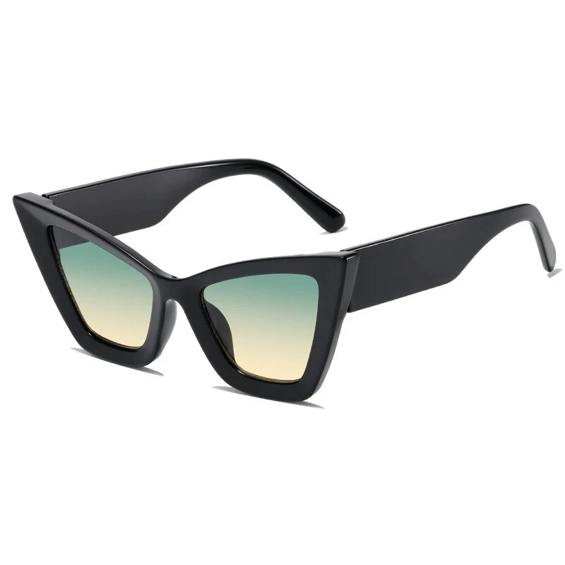 Chic Tortoise Shell Cat-Eye Sunglasses