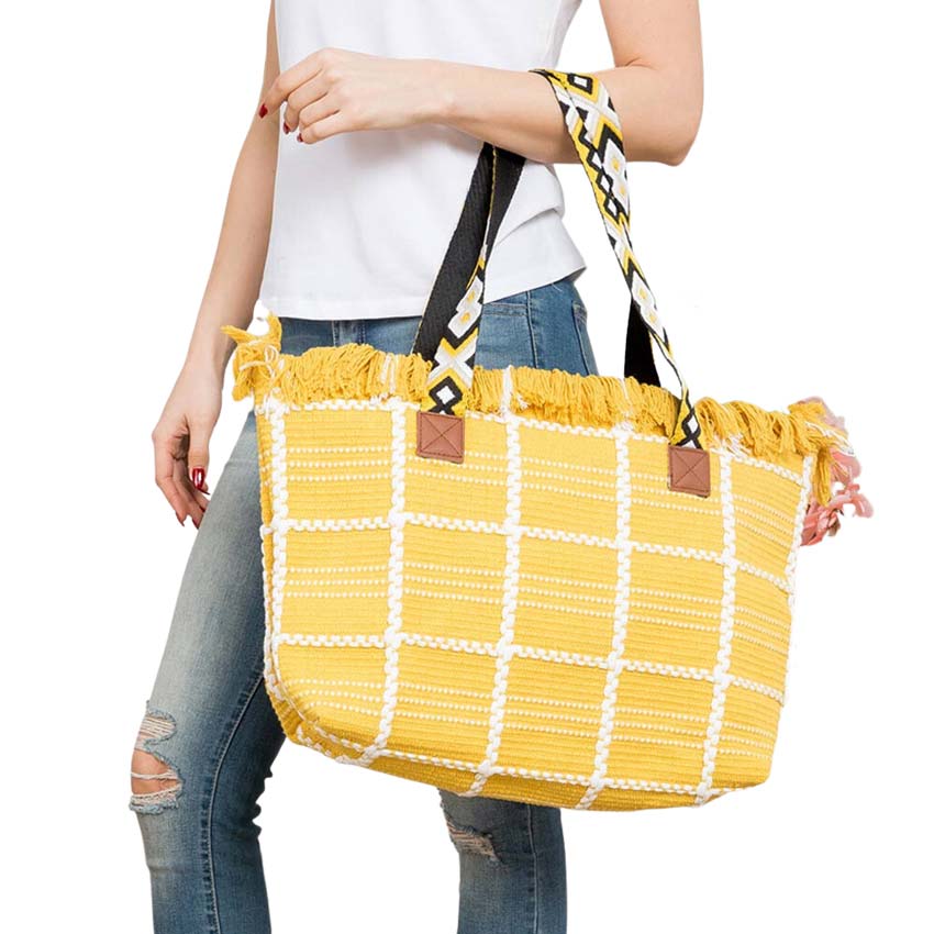 Versatile Chic Checkerboard Tote Bag