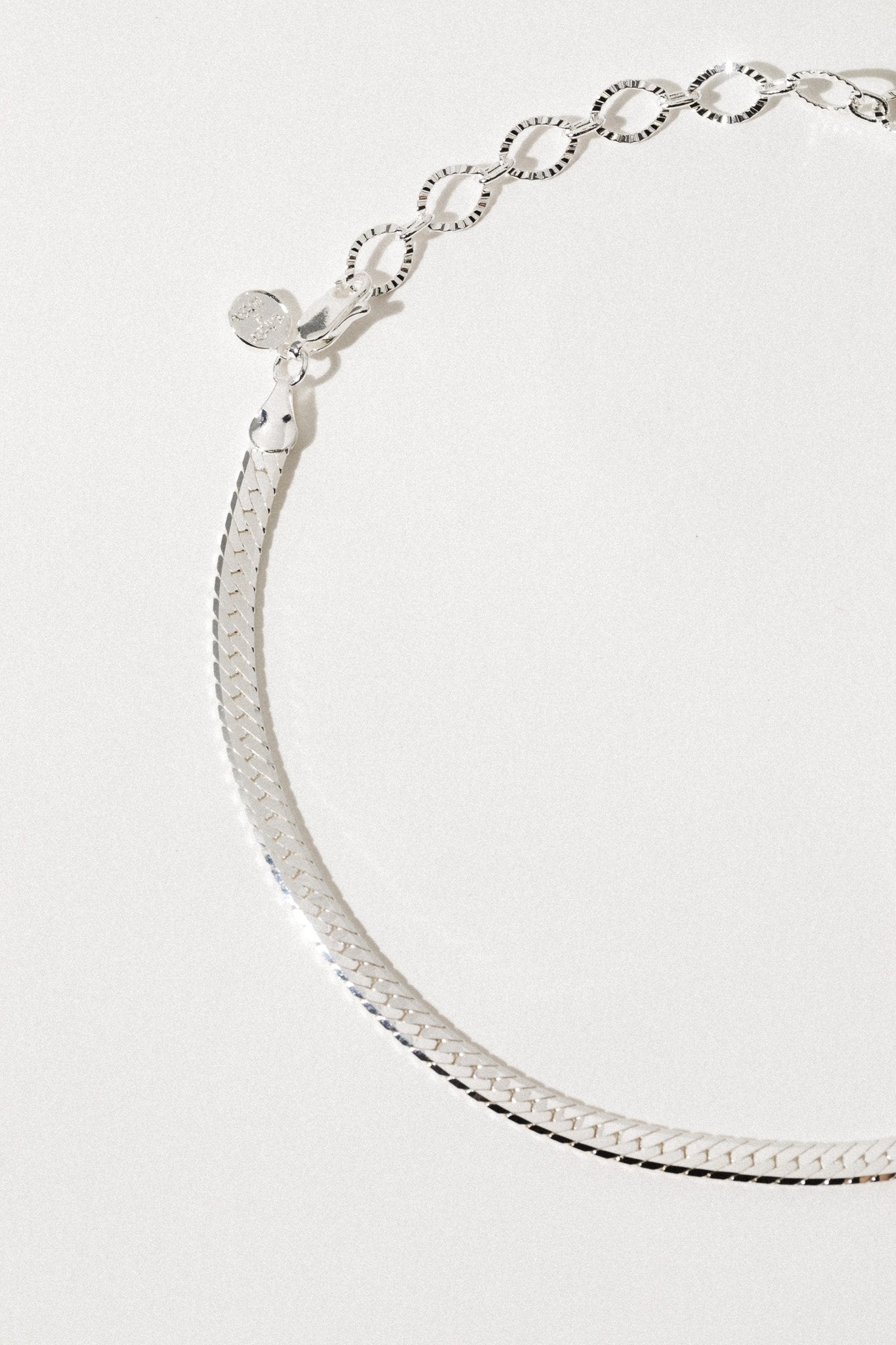 Sleek Herringbone Chain Necklace