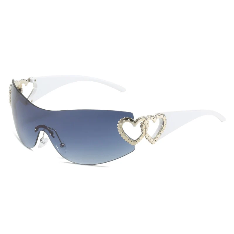 Chic Heart-Shaped Frame Sunglasses