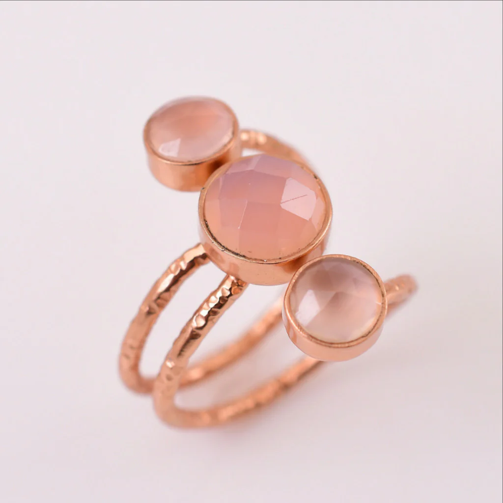 Elegant Rose Quartz Trio Ring