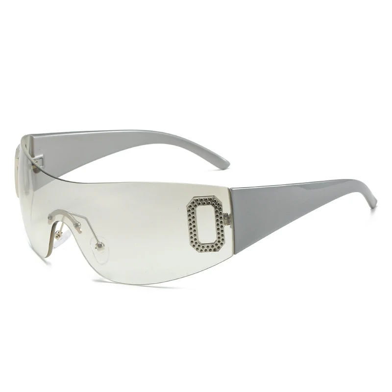 Chic Heart-Shaped Frame Sunglasses