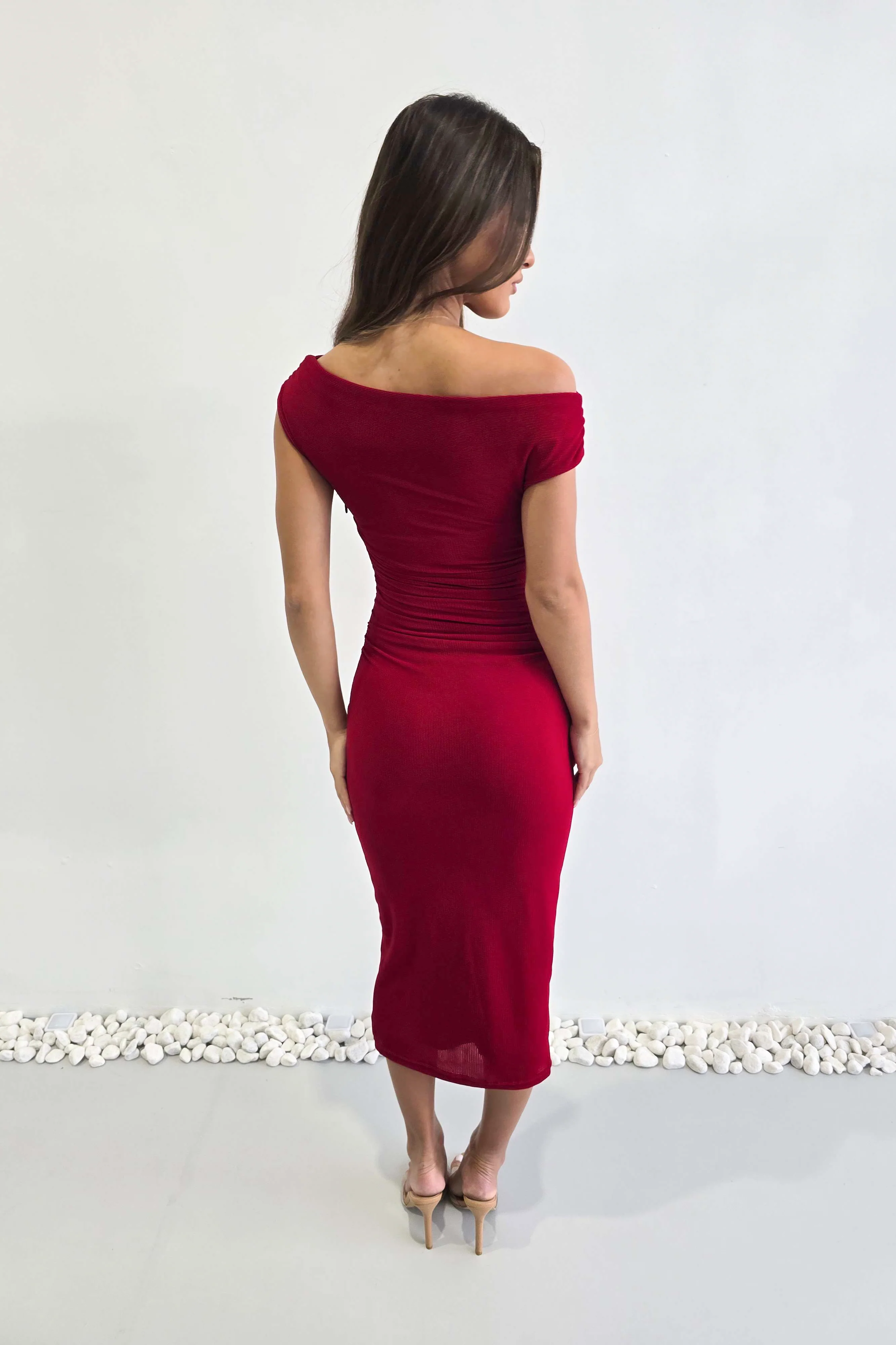 Elegant Scarlet Off-Shoulder Dress