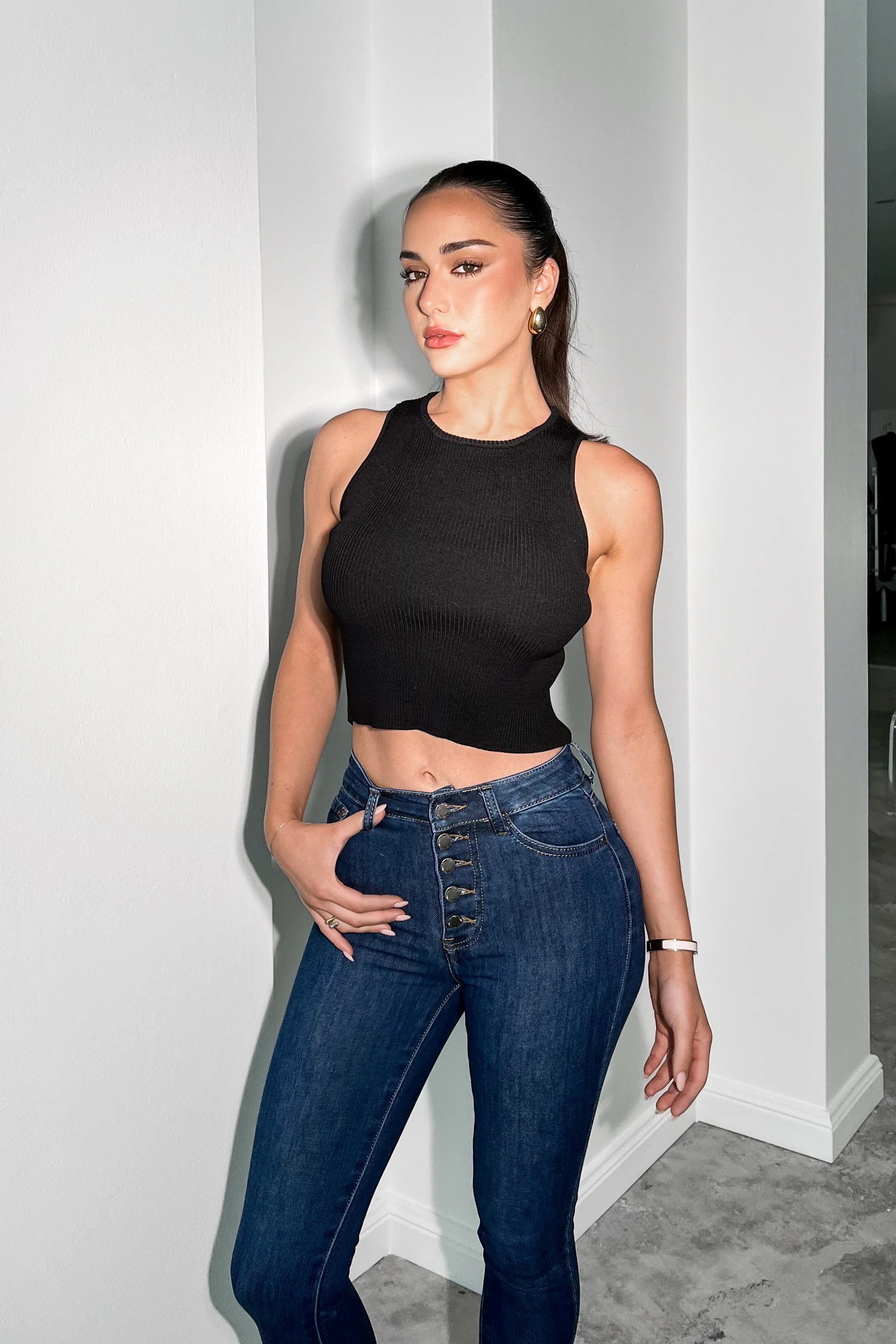 Elegant Black Ribbed Tank Top