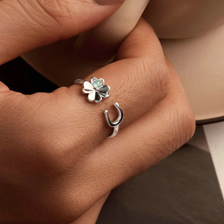 Elegant Four-Leaf Clover Open Ring
