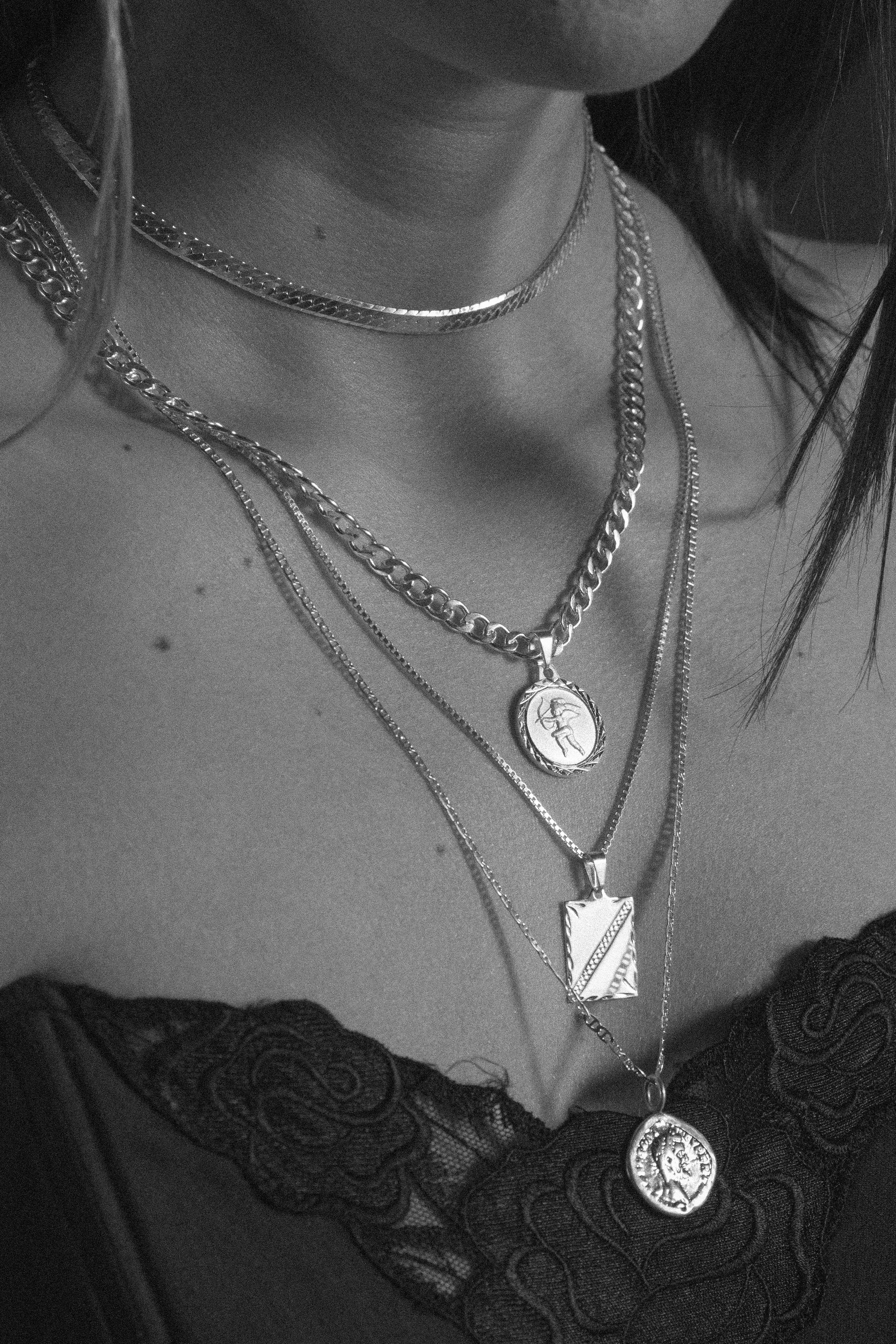Sleek Herringbone Chain Necklace
