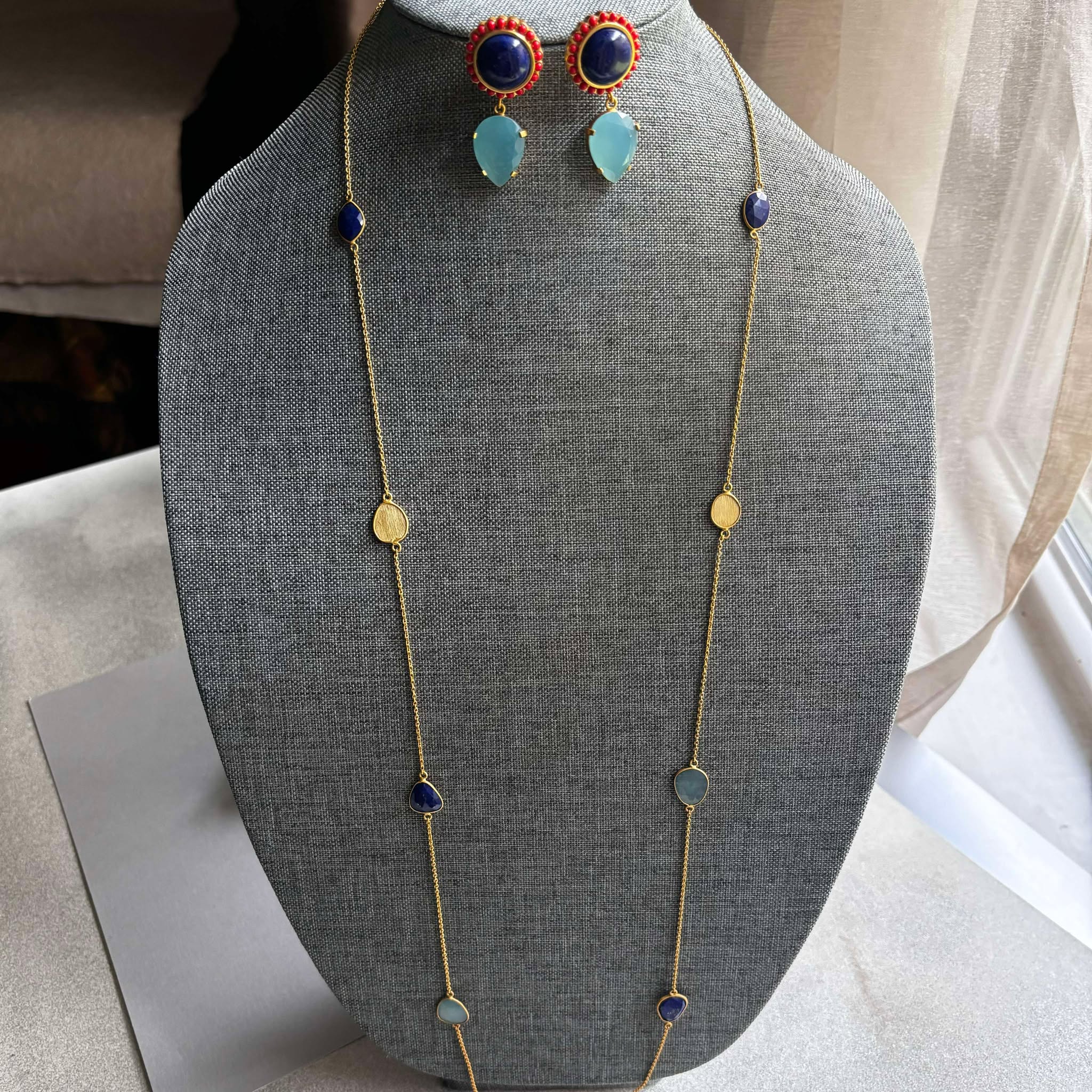 Elegant Multi-Stone Double Layer Necklace