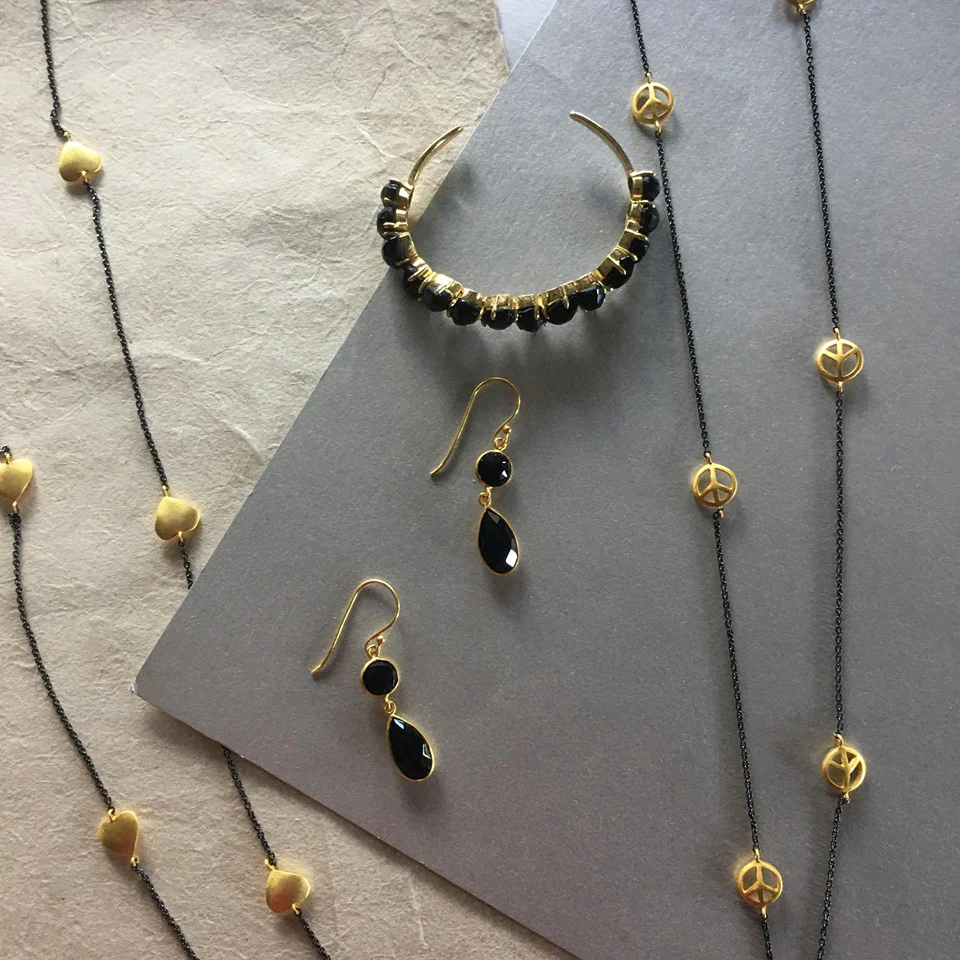 Chic Black Crystal Bracelet