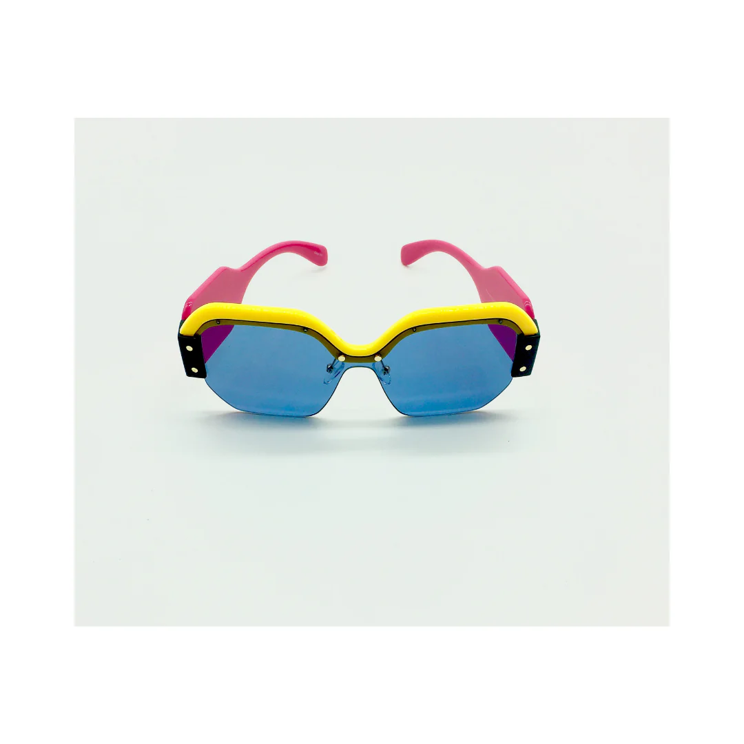 Retro Chic Oversized Sunglasses