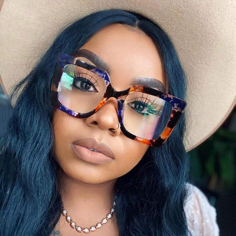 Stylish Tortoiseshell Sunglasses