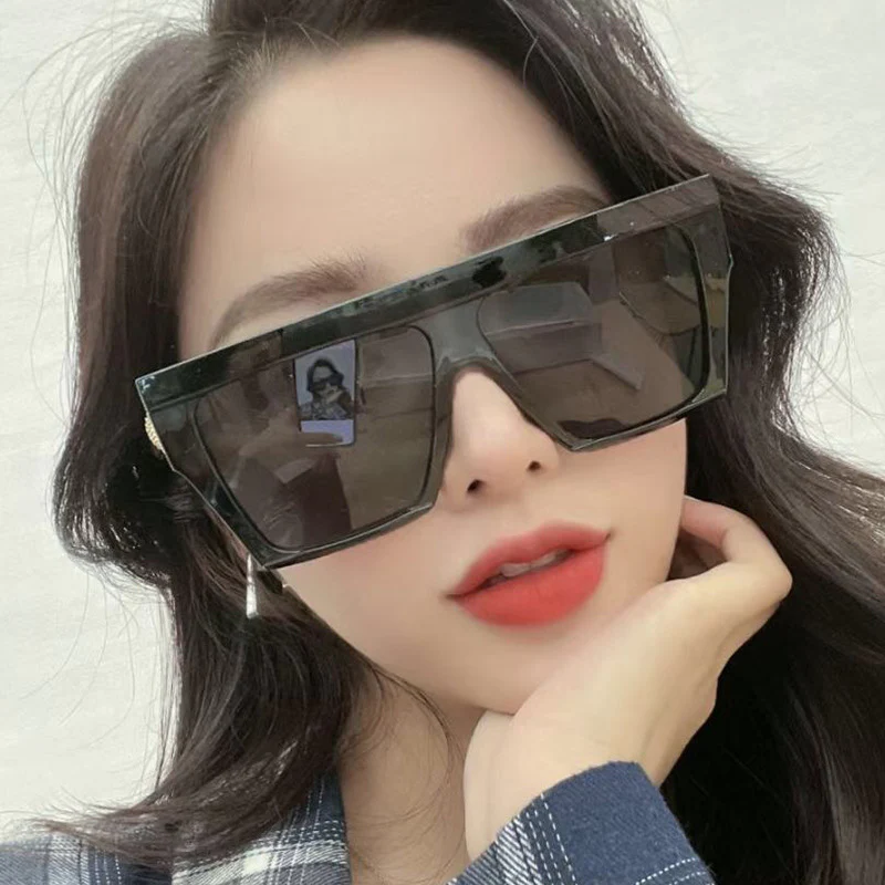 Stylish Retro Aviator Sunglasses