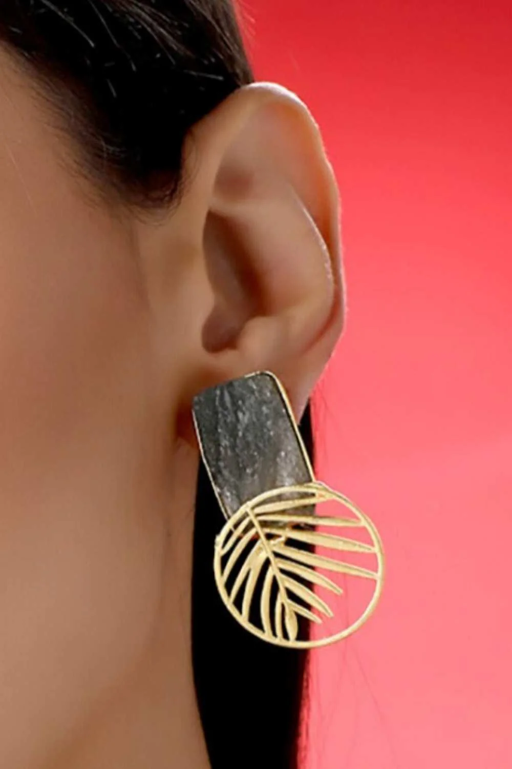 Chic Geometric Leaf Earrings