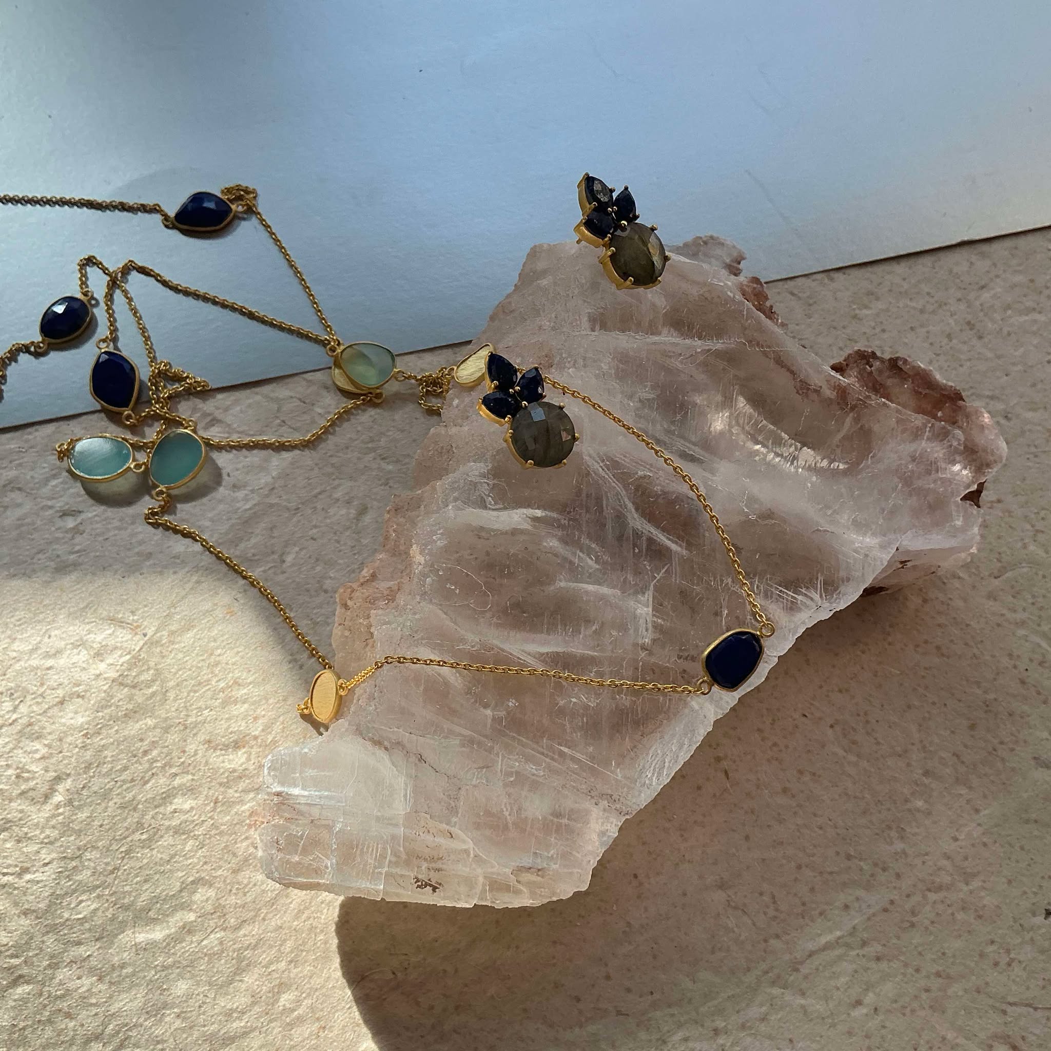 Elegant Multi-Stone Double Layer Necklace