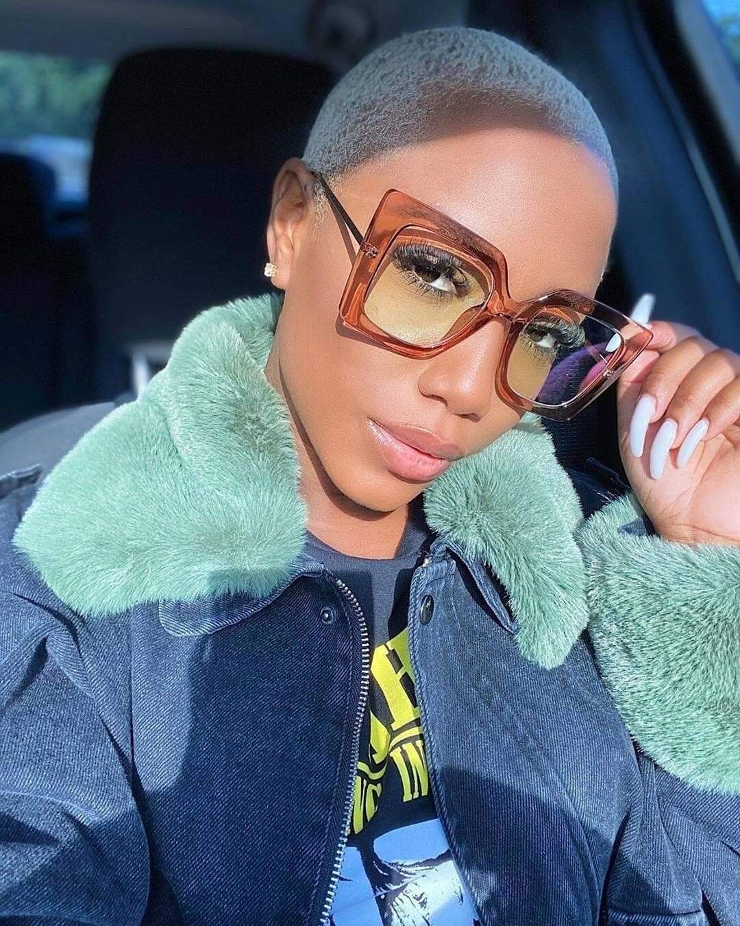 Stylish Tortoiseshell Sunglasses