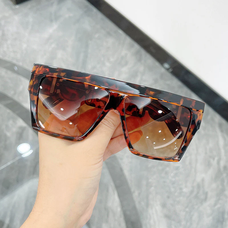 Stylish Retro Aviator Sunglasses